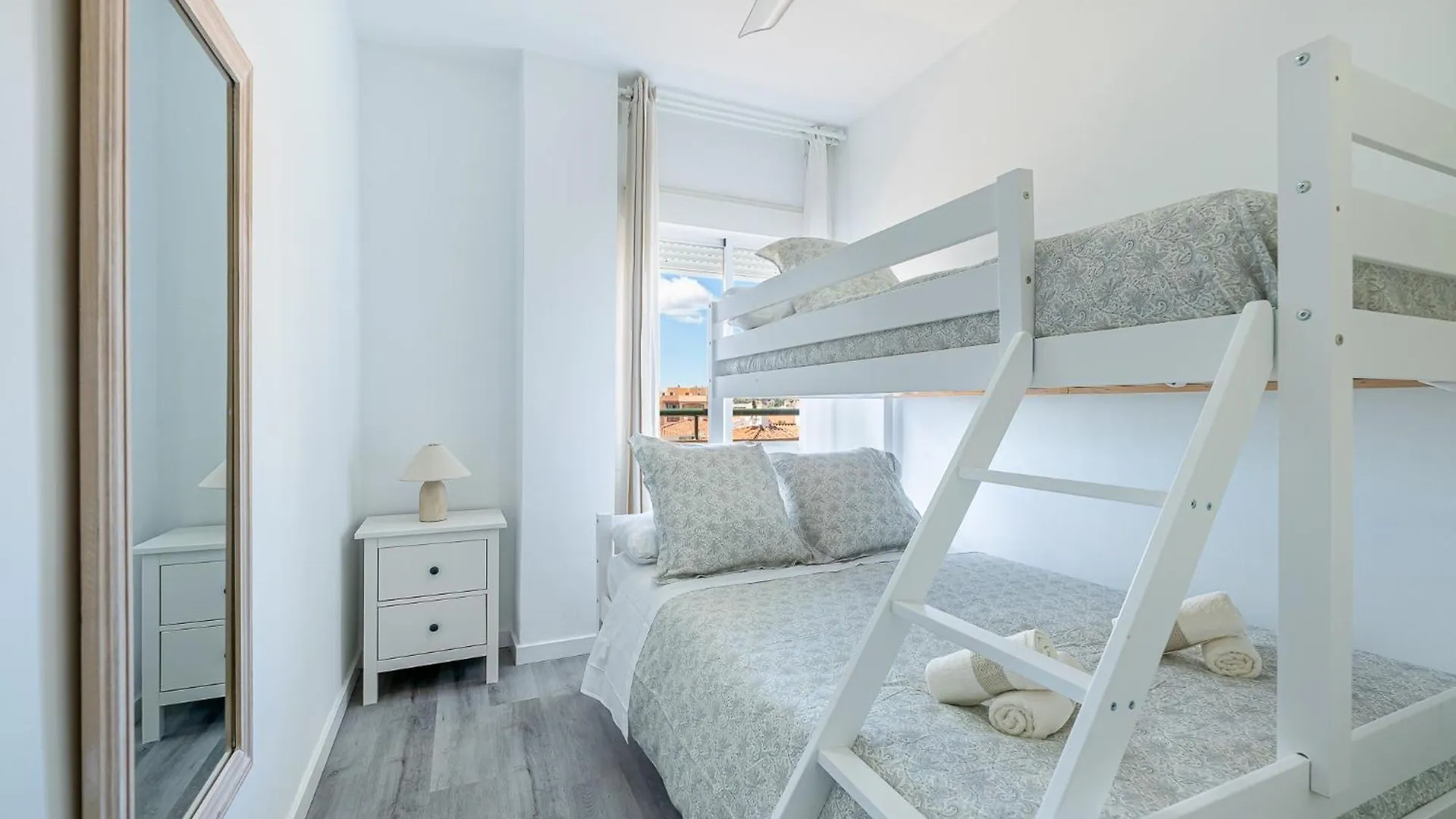 Brisa Marina Apart De Lujo En Fuengirola İspanya